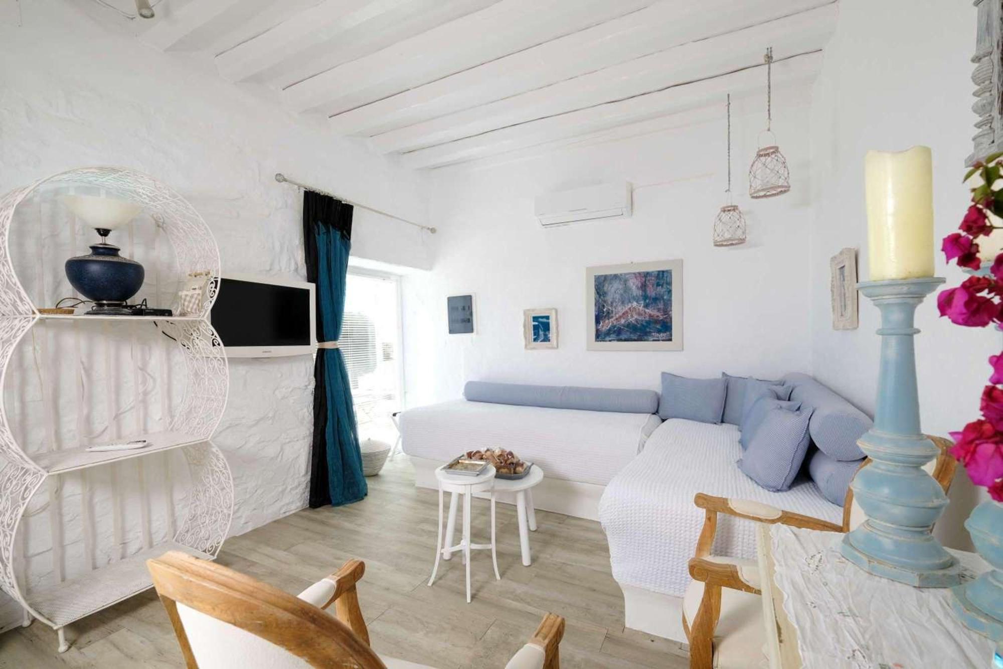 3 Paros All Season Villas 외부 사진